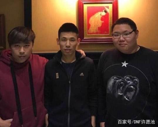 地下城私服12.24更新，全职业“一代目”称号，徽章转属性来袭！272